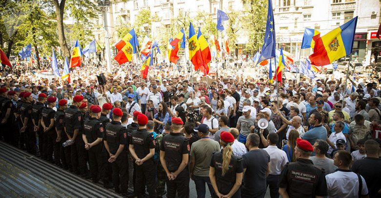 Photo of Se anunță un weekend plin în capitală. Mai multe partide și organizații vor desfășura manifestații pe străzile Chișinăului