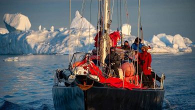 Photo of foto | Opt aventurieri, printre care 5 moldoveni, pornesc într-o expediție printre ghețari și balene. Vor să străbată Oceanul Atlantic și Arctic, din Islanda până în Groelanda