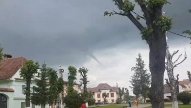 Photo of video | România, suprinsă de o nouă tornadă. Județul în care a fost observat fenomenul, sub cod galben