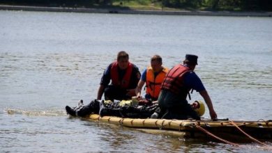 Photo of Două tragedii la o distanță de doar câteva minute. Un tânăr și un bărbat s-au înecat aseară în lacurile din capitală