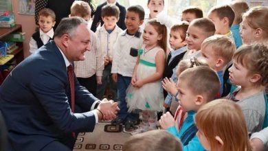 Photo of „Cea mai mare comoară pe care o poate avea un popor sunt copiii”: Mesajul lui Igor Dodon pentru părinți și pici