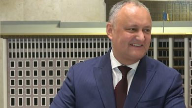 Photo of Dodon neagă că a înnoptat la Ambasada Rusiei din Chișinău: Am dormit cu soția aseară