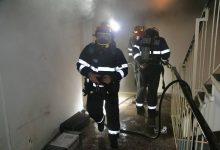 Photo of Ar fi adormit cu mâncarea pe foc. Un bărbat de 69 de ani din capitală s-a intoxicat cu fum după un incendiu izbucnit în locuința sa