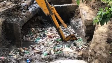 Photo of video | În 10 zile vor rezolva o problemă de 12 ani: Plasticul depozitat în colectoarele care adună apa de ploaie va fi evacuat