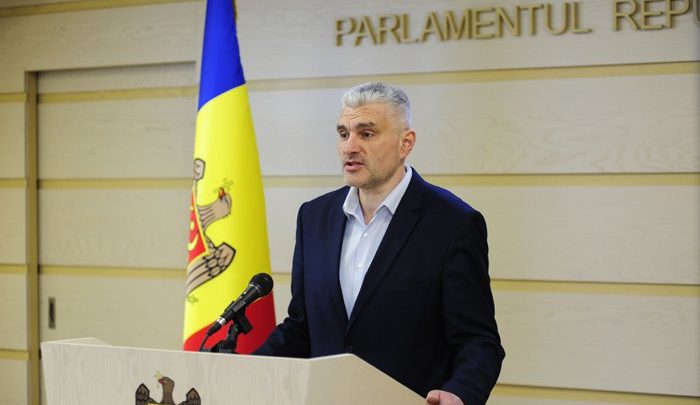 Photo of doc | Comisia de anchetă a Parlamentului privind investigare furtului bancar cere să fie deschise dosare penale mai multor demnitari