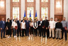 Photo of foto, video | Apreciați și acasă. Sportivii care au obținut medalii la Jocurile Europene de la Minsk au fost decorați de Igor Dodon