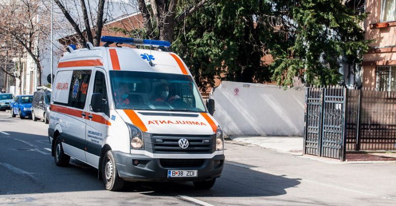 Photo of Un bărbat de 45 de ani a fost găsit fără suflare pe strada București. Victima nu avea un loc permanent de trai