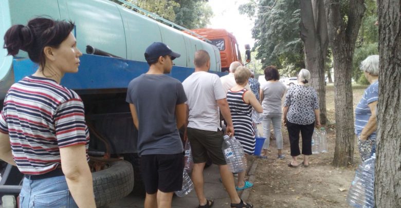 Photo of Robinetele mai multor locuitori din capitală au secat. O țeavă reparată aseară s-a spart din nou