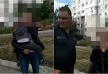 Photo of video | Emoționant: Momentul în care o femeie din Bălți își îmbrățișează copilul de 3 ani, găsit de polițiști după ce mama sa anunțase că micuțul a dispărut