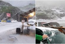 Photo of video | Unii se topesc la temperaturi extreme, iar alții fac omuleți de zăpadă. Munții Bucegi din România, acoperiți de un strat de omăt de 3 cm