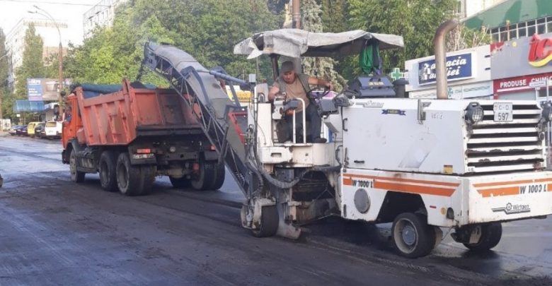 Photo of Traficul pe o stradă din capitală, sistat timp de 4 zile pe parcursul nopții. Muncitorii vor efectua lucrări de frezare a asfaltului