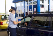 Photo of Nici prin cap să-i treacă că va fi prins. Un bărbat care și-a făcut acum 7 ani un permis de conducere fals, oprit la vamă