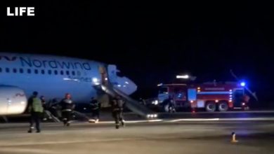 Photo of video | Pasagerii unui avion de pe aeroportul Șeremetievo, evacuați: Opt persoane au fost rănite după declanșarea unei alarme