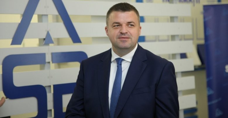 Photo of Se vrea încă o demisie: Guvernul a votat pentru ca directorul Agenției Servicii Publice, Sergiu Răilean, să fie concediat