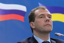 Photo of Rusia nu mai are nevoie de relaţii diplomatice cu Occidentul, afirmă ex-preşedintele Medvedev