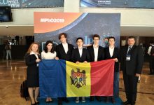 Photo of Bronz pentru Moldova. Doi elevi din țara noastră au fost medaliați la Olimpiada Internațională de Fizică