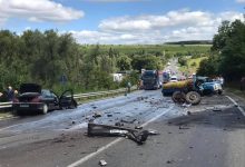 Photo of foto | Un mort și trei răniți după un accident terifiant la Hâncești. Un camion și o mașină s-au lovit puternic