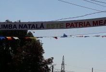 Photo of foto | Limba română, moldovenească sau natală? Un banner instalat la Ialoveni stârnește nedumerirea internauților