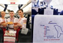 Photo of foto | Ziua Independenței, sărbătorită la înălțimea zborului de pasăre. Pasagerii Aeroportului, surprinși cu vin, plăcinte și cuvinte patriotice