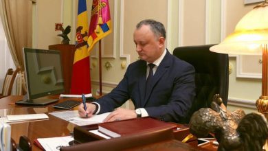 Photo of Dodon a promulgat în regim de urgență legea privind anularea sistemului electoral mixt. Diaspora va putea vota cu pașapoartele expirate