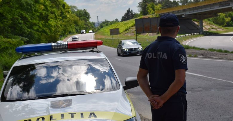 Photo of Vehiculele nu vor mai fi oprite în lipsa temeiurilor legale, iar polițiștii nu vor mai staționa în spații ascunse: Ordinul semnat azi la MAI