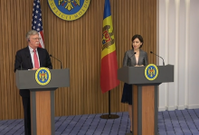 Photo of video | Consilierul lui Trump pentru securitate, în Moldova. Sandu: „Vom deveni un partener stabil”