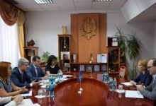 Photo of Plățile de buzunar și corupția din sistemul medical, pe agenda de discuții a Ministrei Sănătății și directorului CNA