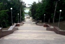 Photo of Scările de granit din parcul Valea Morilor nu vor fi inaugurate de Ziua Independenței. De ce a fost amânată ceremonia?