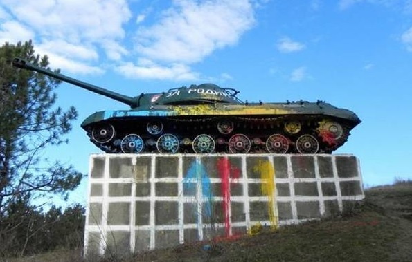 Photo of Tancul de la Ungheni preocupă autoritățile de la Tiraspol: „Dacă voi nu ştiţi să apăraţi memoria soldatului sovietic, vă rog să ni-l daţi nouă”