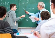 Photo of Burse de excelență pentru profesorii de informatică, matematică sau fizică din gimnaziile și liceele din Moldova: Dascălii pot câștiga câte 25.000 de lei și laptopuri