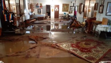Photo of foto | Ploile abundente au inundat un locaș sfânt din Soroca: Bunurile unei biserici din centrul orașului plutesc în apă