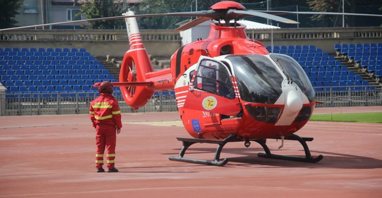 Photo of foto | Un bărbat, adus cu elicopterul de la Rîșcani în capitală după ce a suferit într-un accident rutier