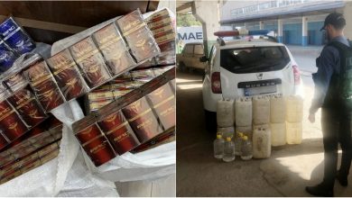 Photo of foto | Transportau 24.000 de țigarete și 240 de litri de alcool etilic: „Bagajele” a doi șoferi, reținute de Serviciul Vamal
