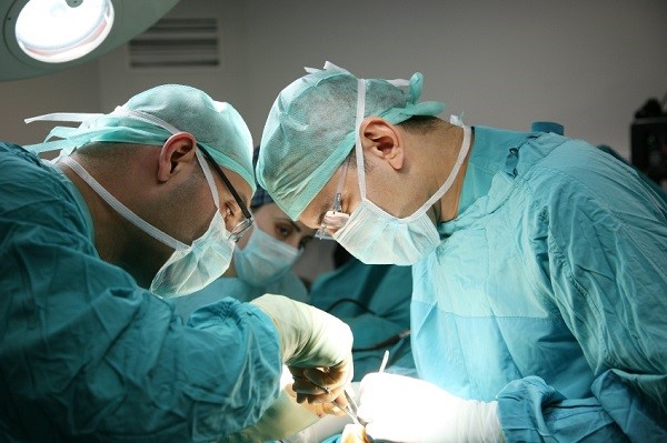 Photo of doc | Angajații din spitale care muncesc noaptea vor primi un adaos la salariu de până la 1000 de lei