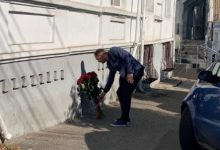 Photo of foto | Ion Ceban a depus flori la placa memorială a legendarului primar al Chișinăului – Karl Schmidt