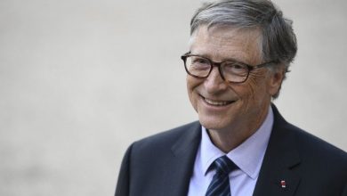 Photo of video | Al doilea cel mai bogat om din lume citește câte 150 de pagini pe zi. În călătoriile sale, Bill Gates poartă cu el 10-15 cărți