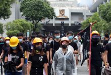 Photo of China nu mai livrează haine negre și unele accesorii galbene către Hong Kong. Care e motivul?
