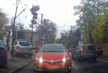 Photo of video | A intrat pe contrasens și a mers un cartier cu spatele. Isprava unui șofer din capitală