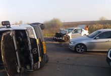 Photo of foto | Grav accident în raionul Strășeni. Mai mulți pasageri au avut de suferit după ce rutiera în care se aflau s-a răsturnat