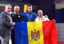 Photo of Încă un halterofil moldovean cucerește culmile europene. Tudor Ciobanu a obținut aurul la categoria de 96 kg