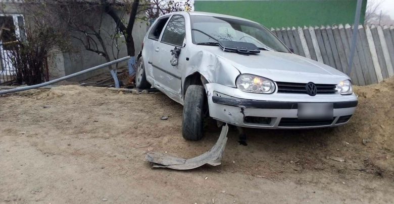 Photo of foto | A tamponat victima, iar mai apoi s-a izbit cu mașina de poarta ei. Primele imagini de la accidentul soldat cu decesul unei gravide