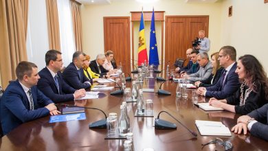 Photo of Investitorii din România, în dialog cu Ion Chicu: „Vom asista cu drag Republica Moldova în domeniile ce țin de dezvoltarea economică”