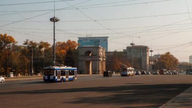 Photo of foto | Te-ai săturat să aștepți transportul public? Află cum poți vedea unde este acum troleibuzul de care ai nevoie