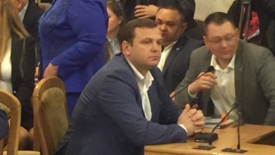 Photo of video | Nu mai este ministru, dar rămâne consilier municipal. Andrei Năstase, surprins la prima ședință a CMC