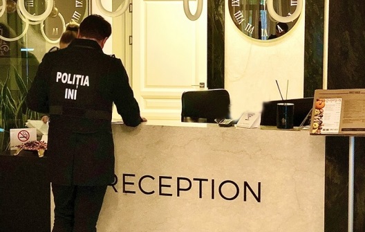 Photo of video | Evaziune fiscală la o rețea hotelieră din Chișinău. Administratorii ar fi cauzat statului un prejudiciu de 3 milioane de lei