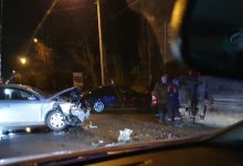 Photo of foto | Un automobil s-a răsturnat după ce s-a tamponat cu un alt vehicul. Două persoane au ajuns la spital