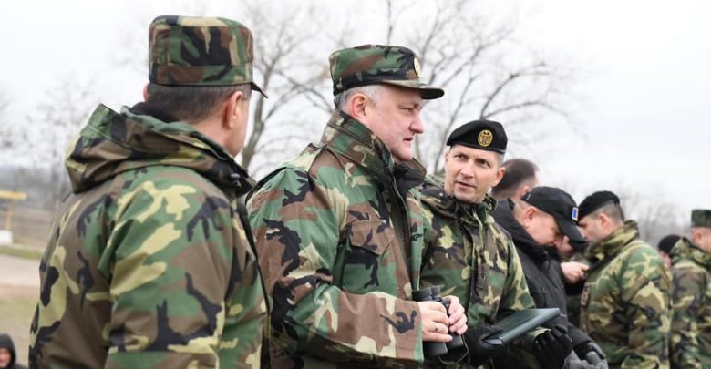 Photo of foto | Președintele a îmbrăcat astăzi uniforma militară și a mers la Cahul. La ce eveniment a participat Igor Dodon?