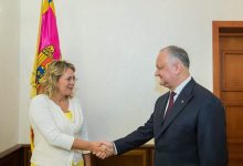 Photo of Noua șefă a Institutului Internațional Republican, în vizită la Președinție. Igor Dodon i-a vorbit despre importanța organizației