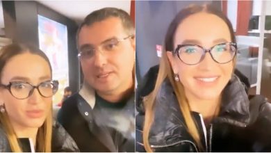 Photo of video | Olga Buzova a ajuns în Moldova. Usatîi a așteptat-o cu pâine, sare și un buchet de trandafiri la terminalul VIP