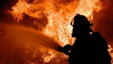 Photo of A fost la un pas de pericol. Un bărbat din capitală, salvat în ultimul moment dintr-un incendiu